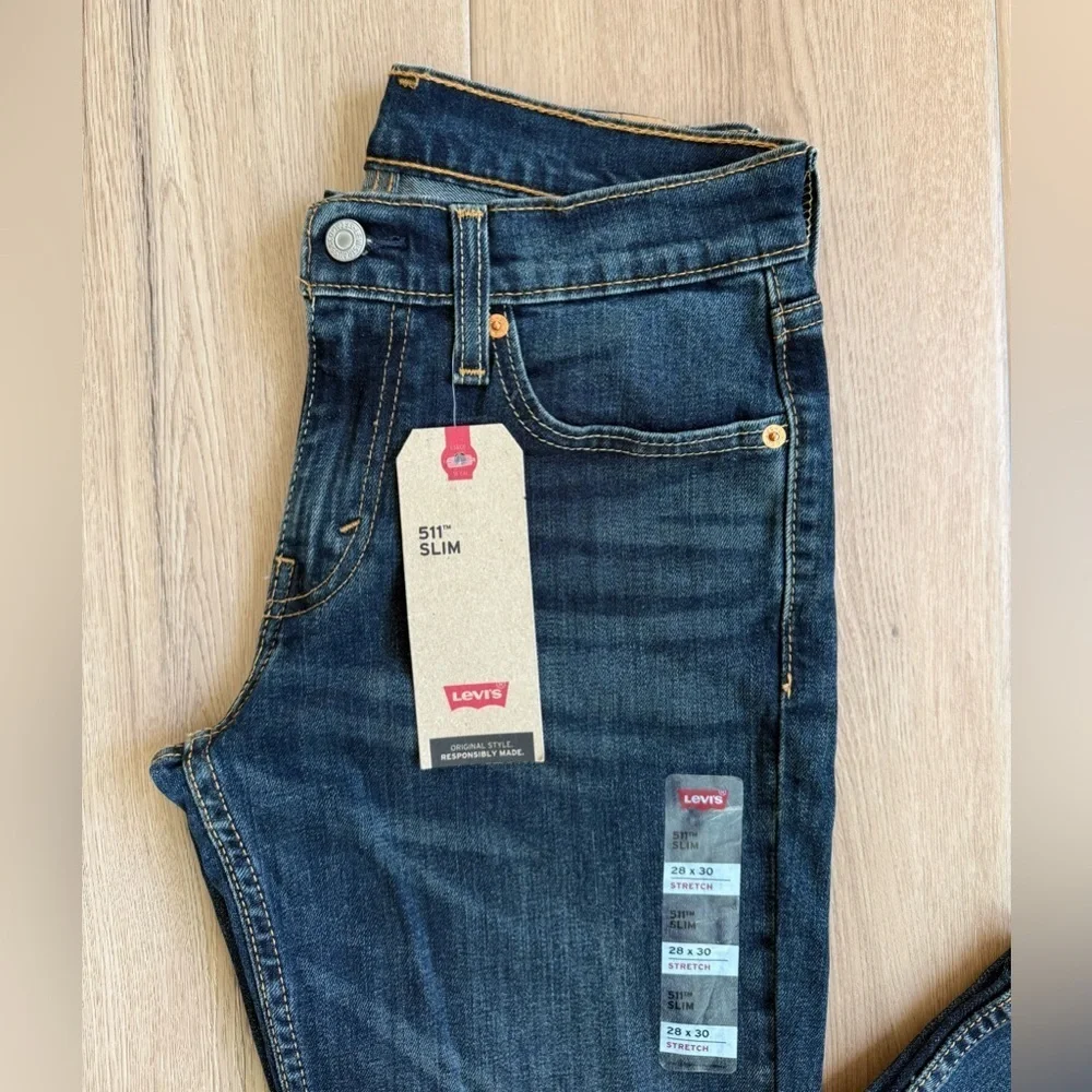 NWT Levi Strauss 511 Slim Jeans Size W28 X L30